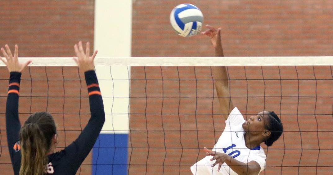 SBVC Women’s Volleyball fights hard in game against Panthers, 3-1