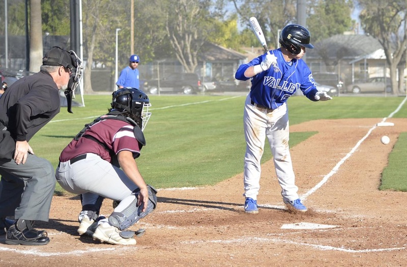 Wolverines Take Advantage of Chances to Sweep Compton